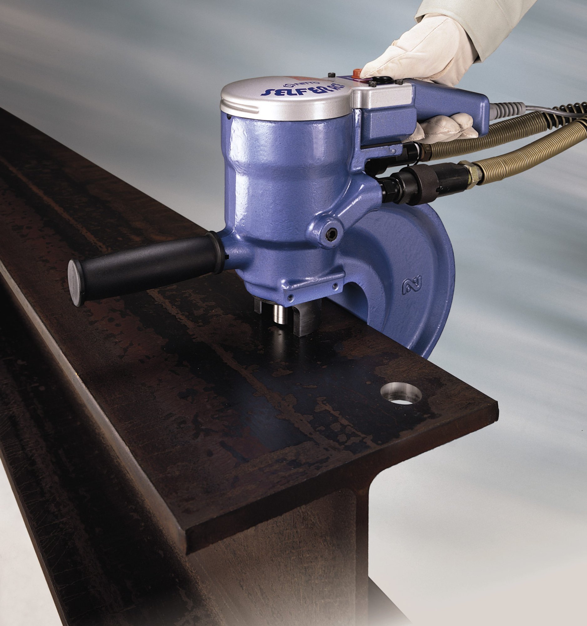 DOUBLE ACTING PORTABLE HYDRAULIC PUNCHER NITTO 